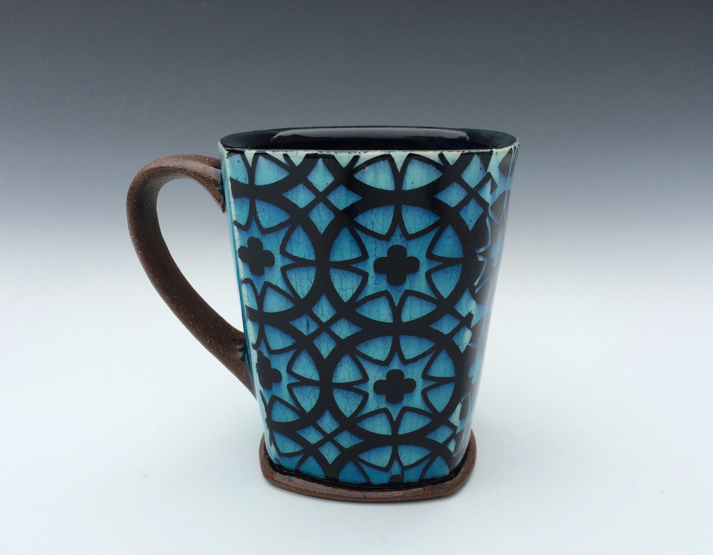 Mug, 2015