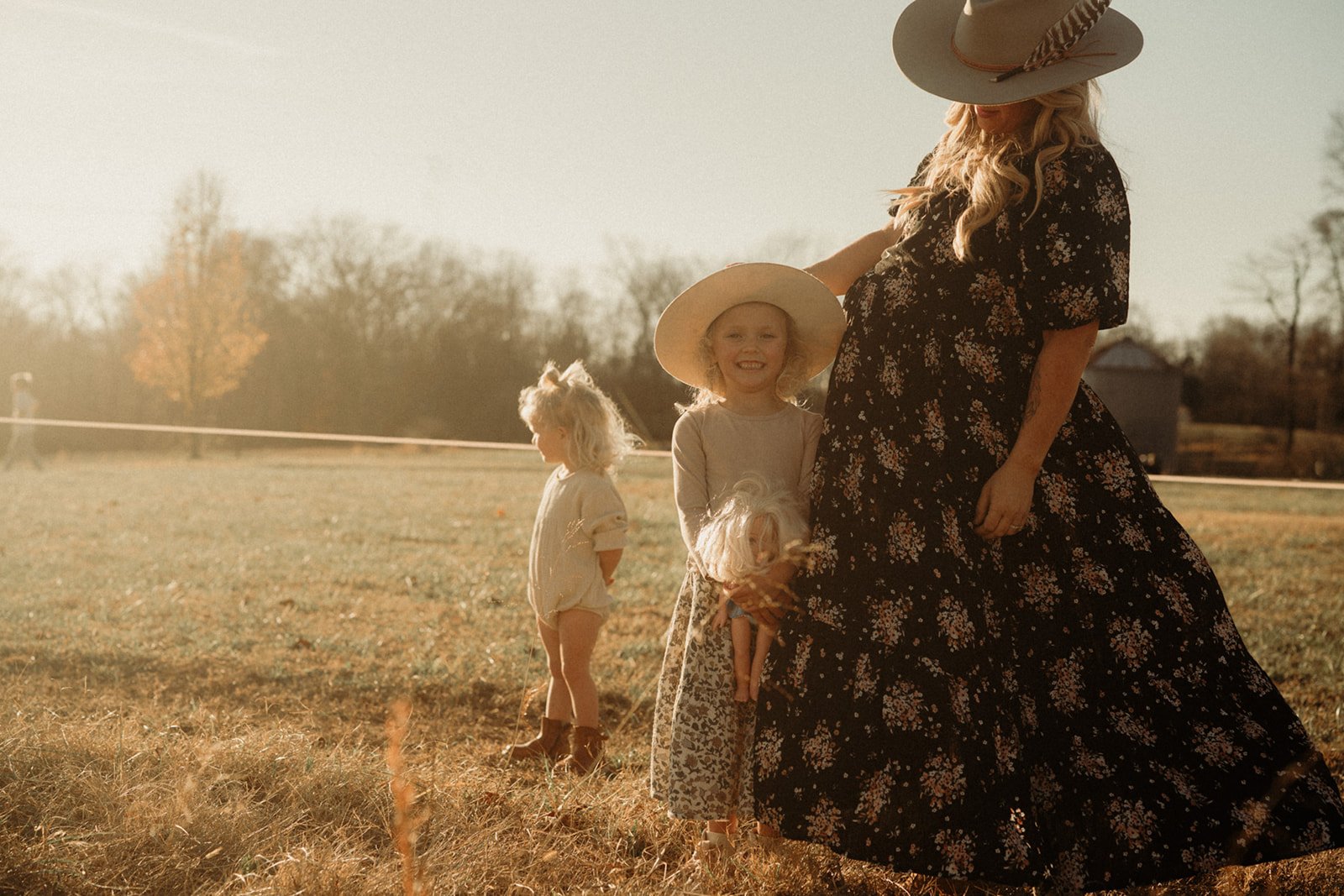 2023 Brown Family Maternity-07_websize.jpg