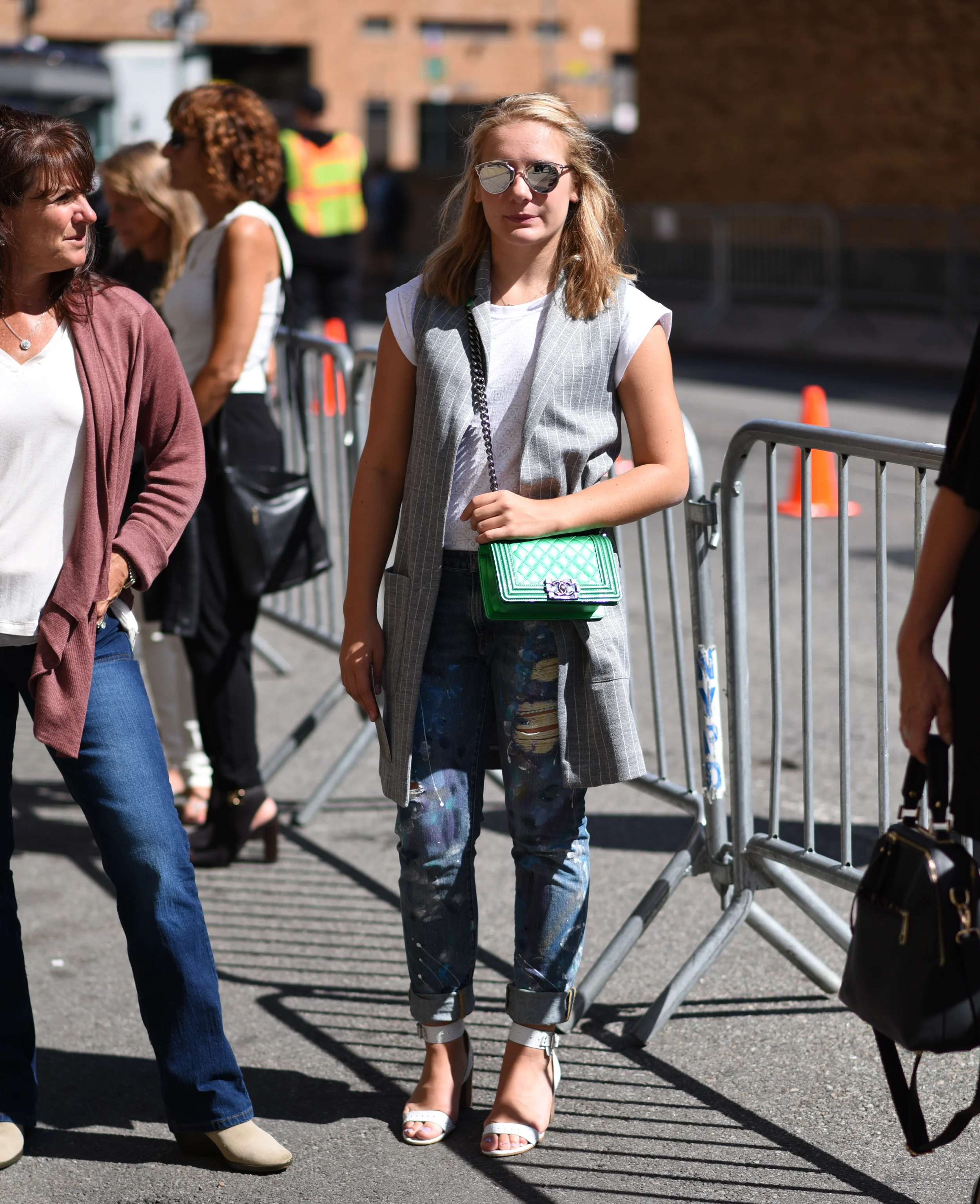 ripped-jeans.jpg