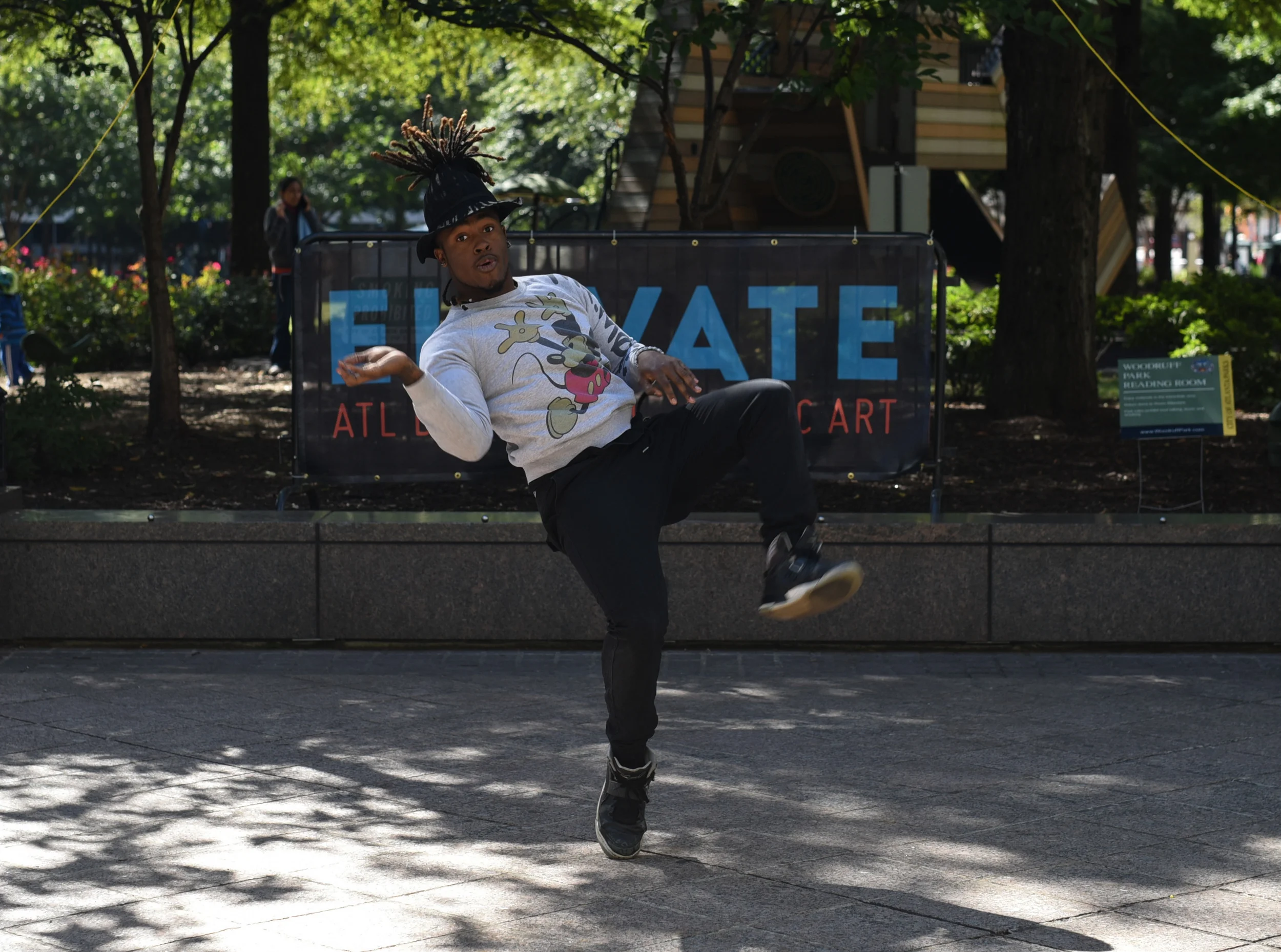 dancing-in-the-park.jpg