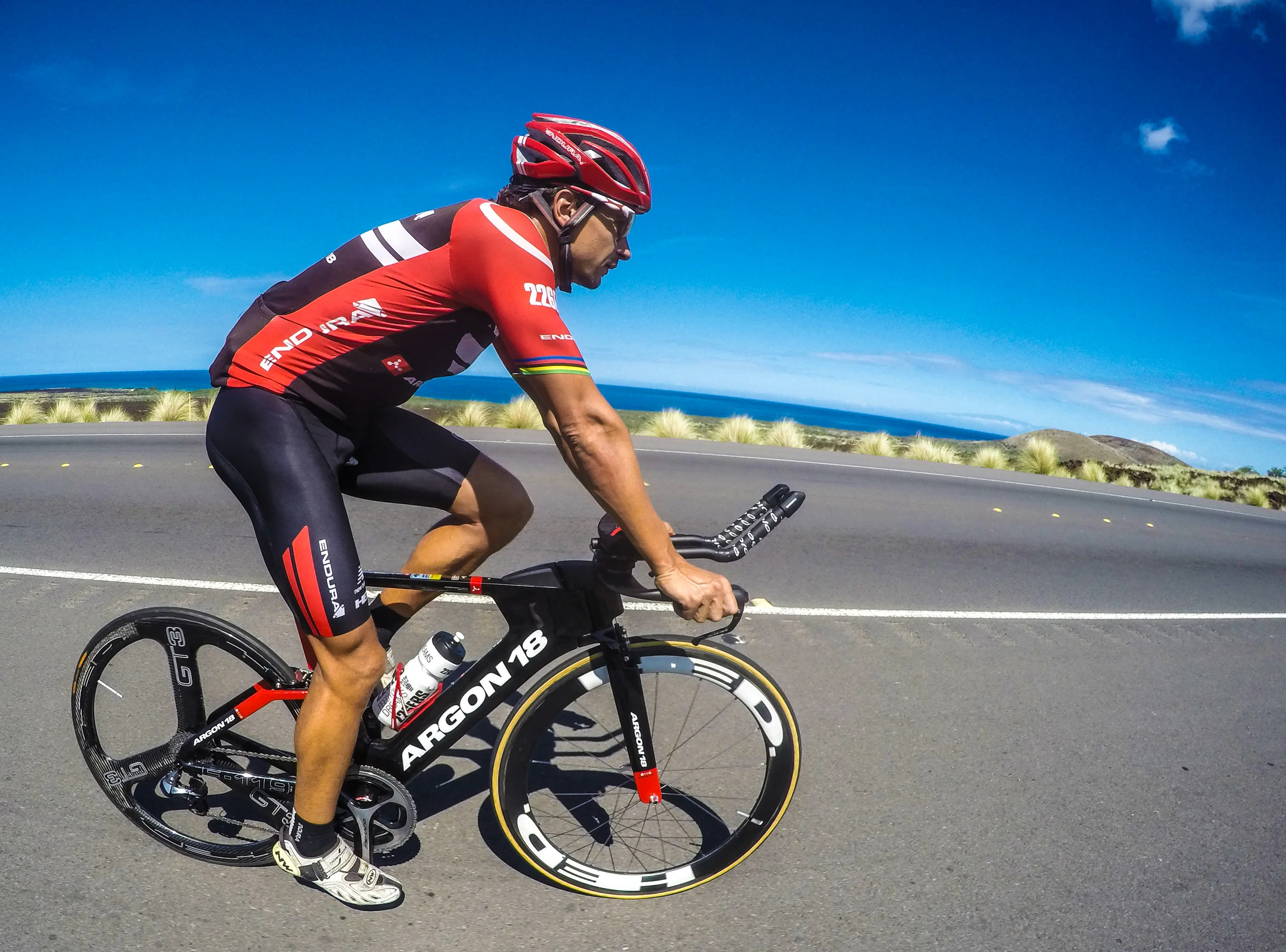 ivan_kona_bike_as5.jpg
