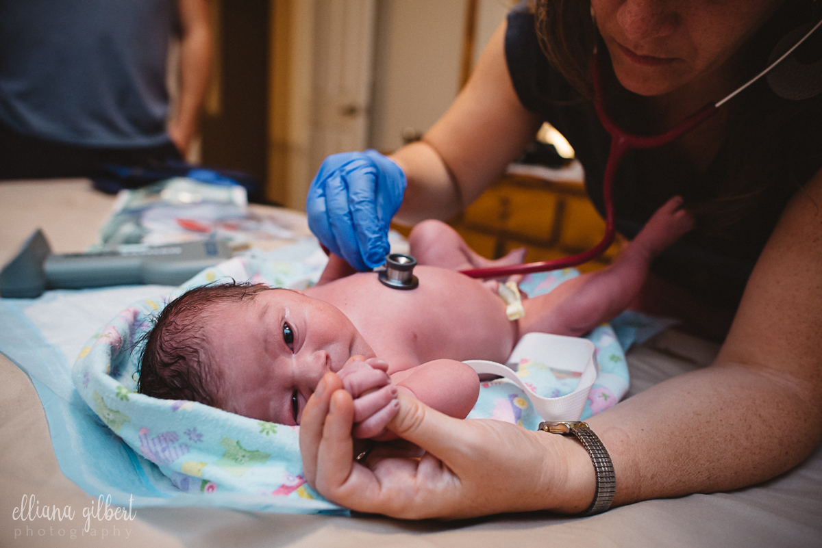 birth-photography-waterbirth-photographer