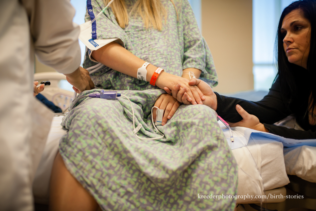 florida-birth-photography-hospital-birth