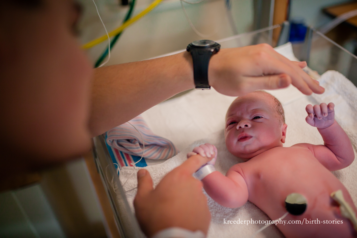 florida-birth-photography-hospital-birth