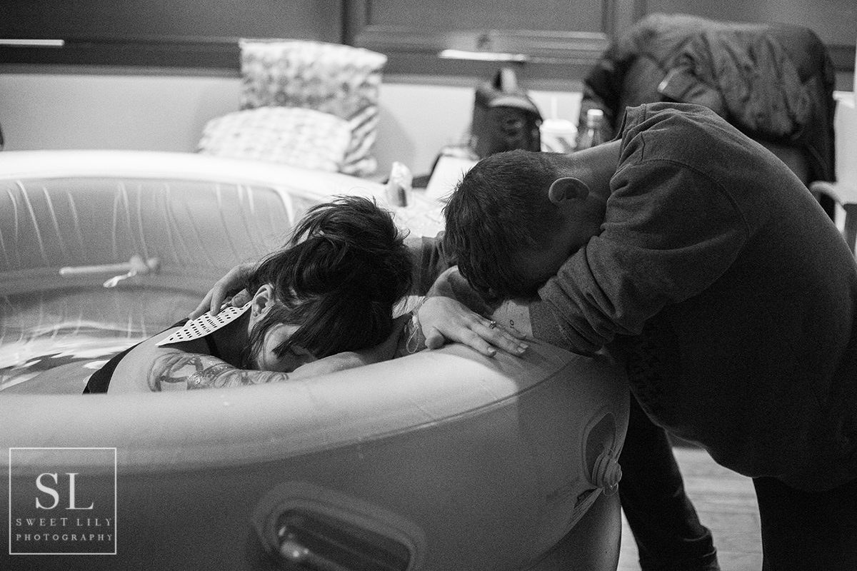 surrogate-birth-oregon-birth-photography