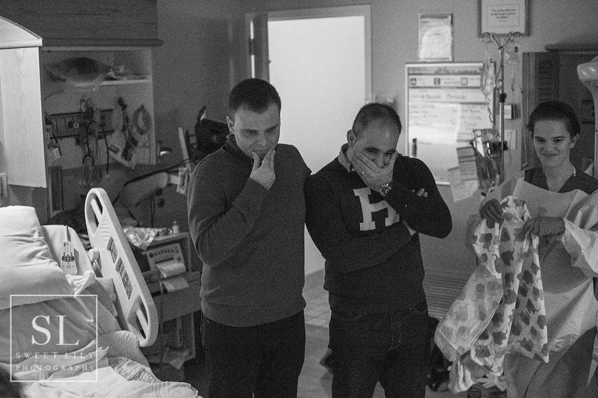 surrogate-birth-oregon-birth-photography