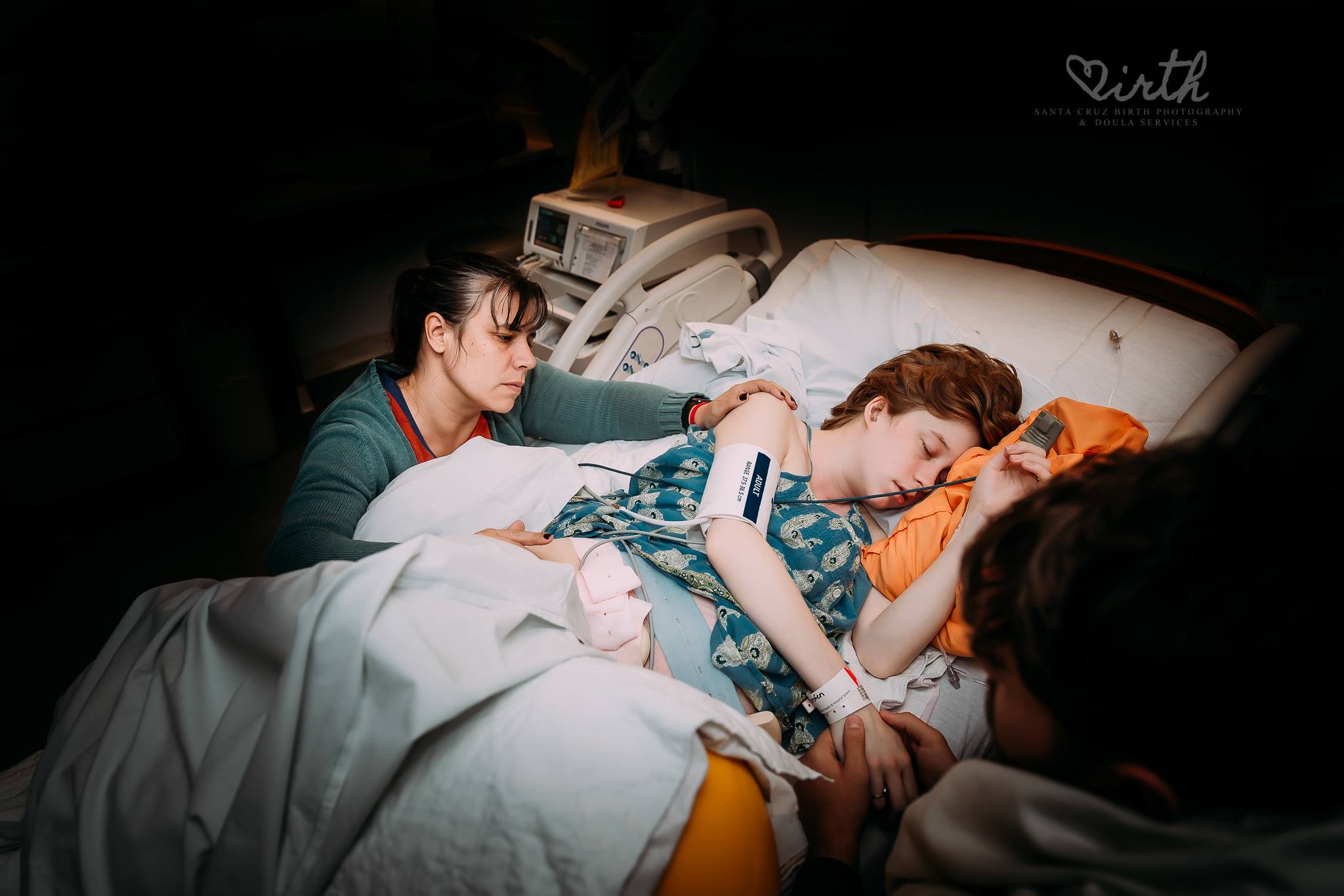 Sometimes birth doesn't go as planned, but homebirth or transfer this midwife will always be by your side. Santa Cruz Birth Photography