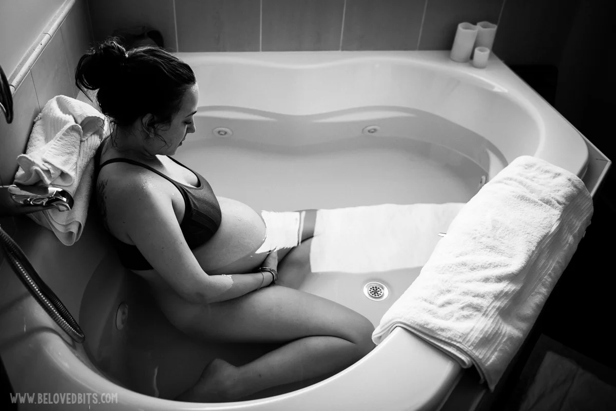 Labor in water