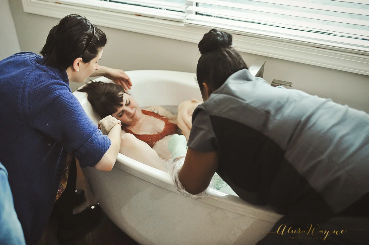 Water birth in tub