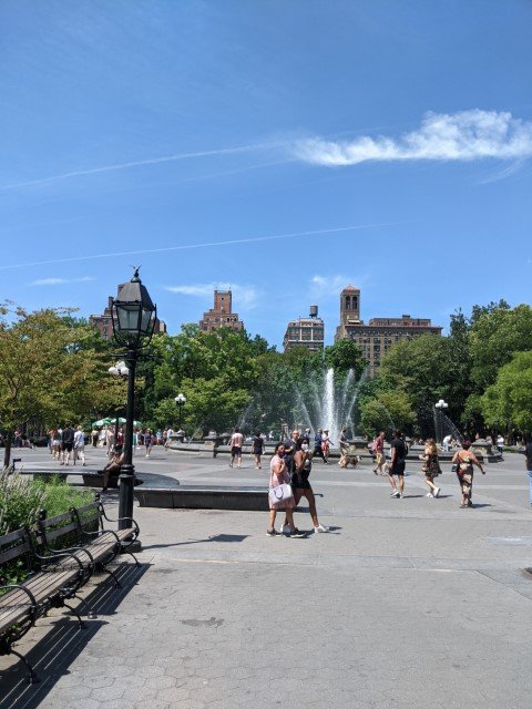  Washington Square Park 