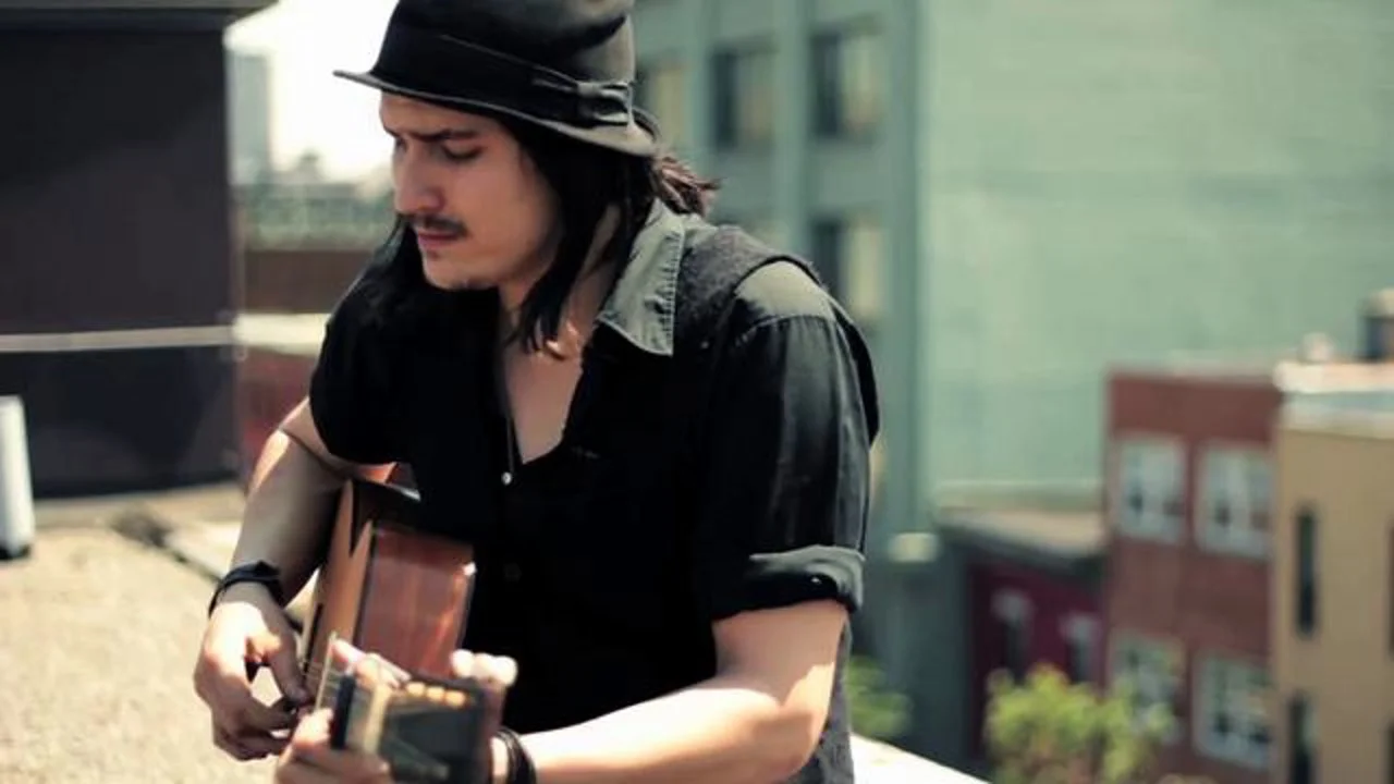 Cella Chest / Shameless & Molded / Here On Out Sessions #34