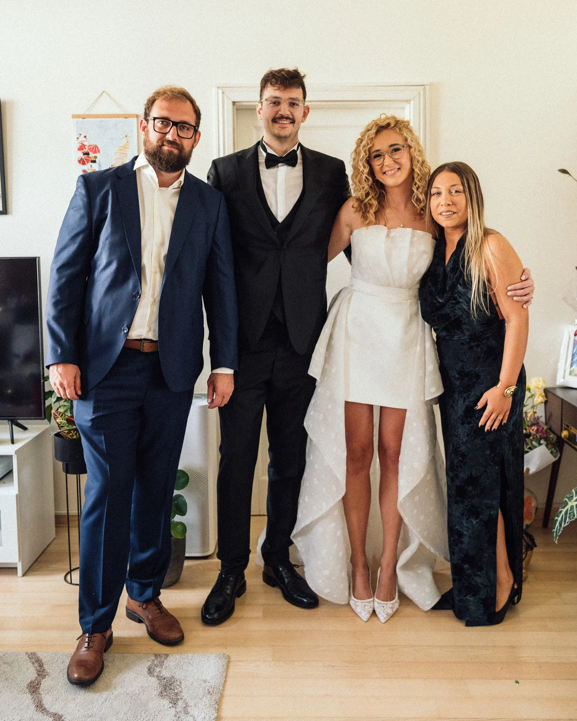 lara&adrian-web-50.jpg