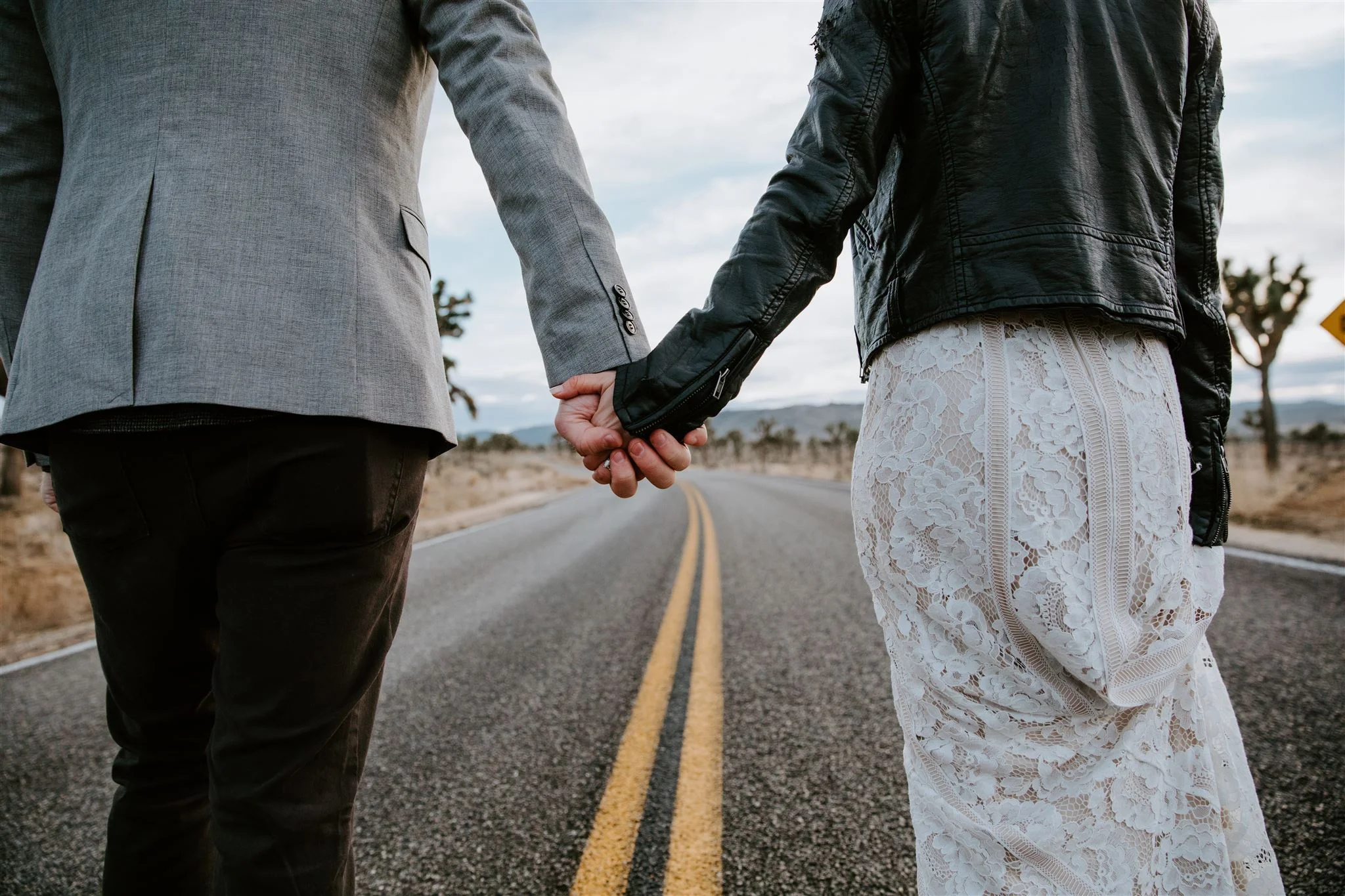 Joshua Tree CA Elopement Wedding Photographer May Iosotaluno 27.jpg