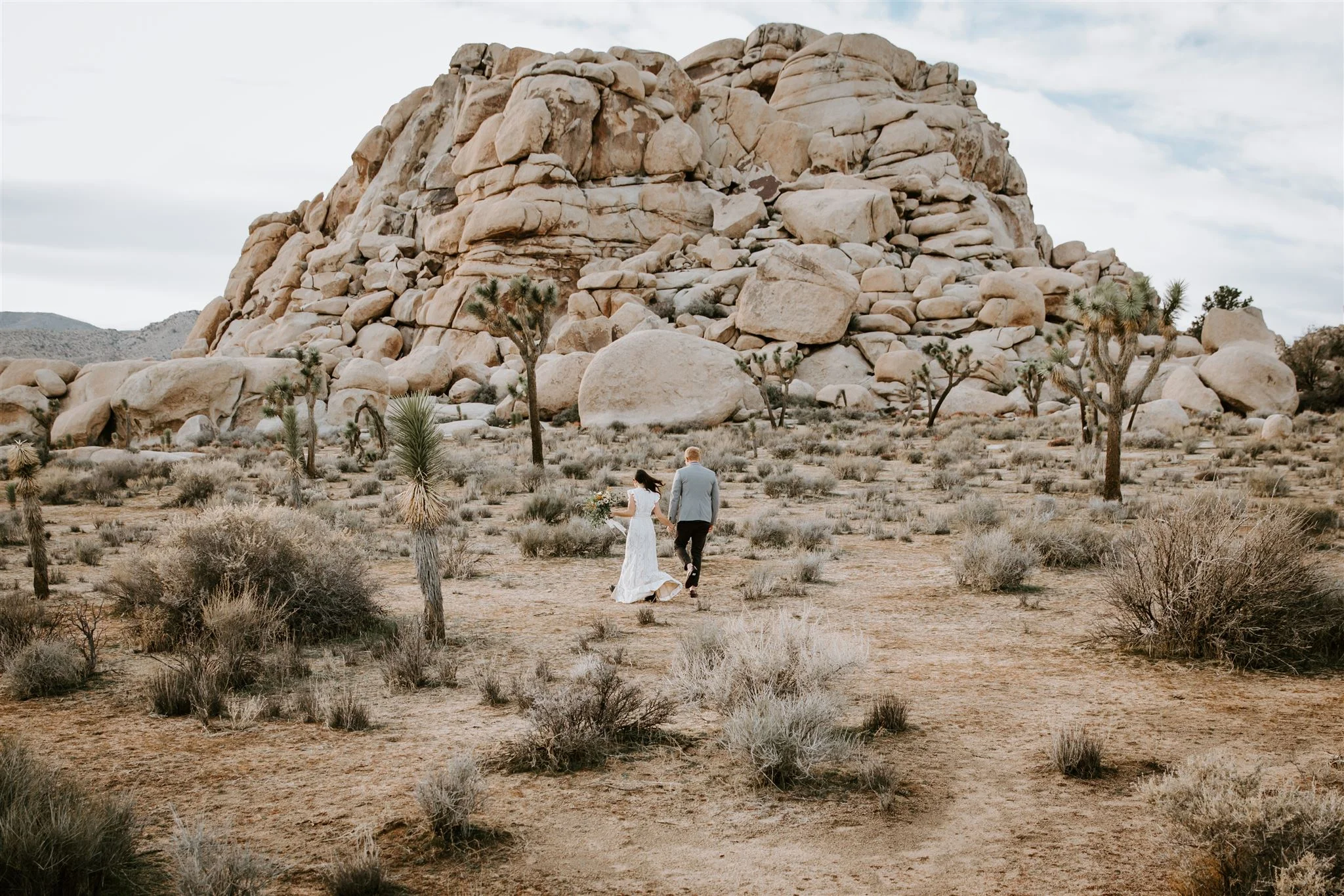 Joshua Tree CA Elopement 1.jpg