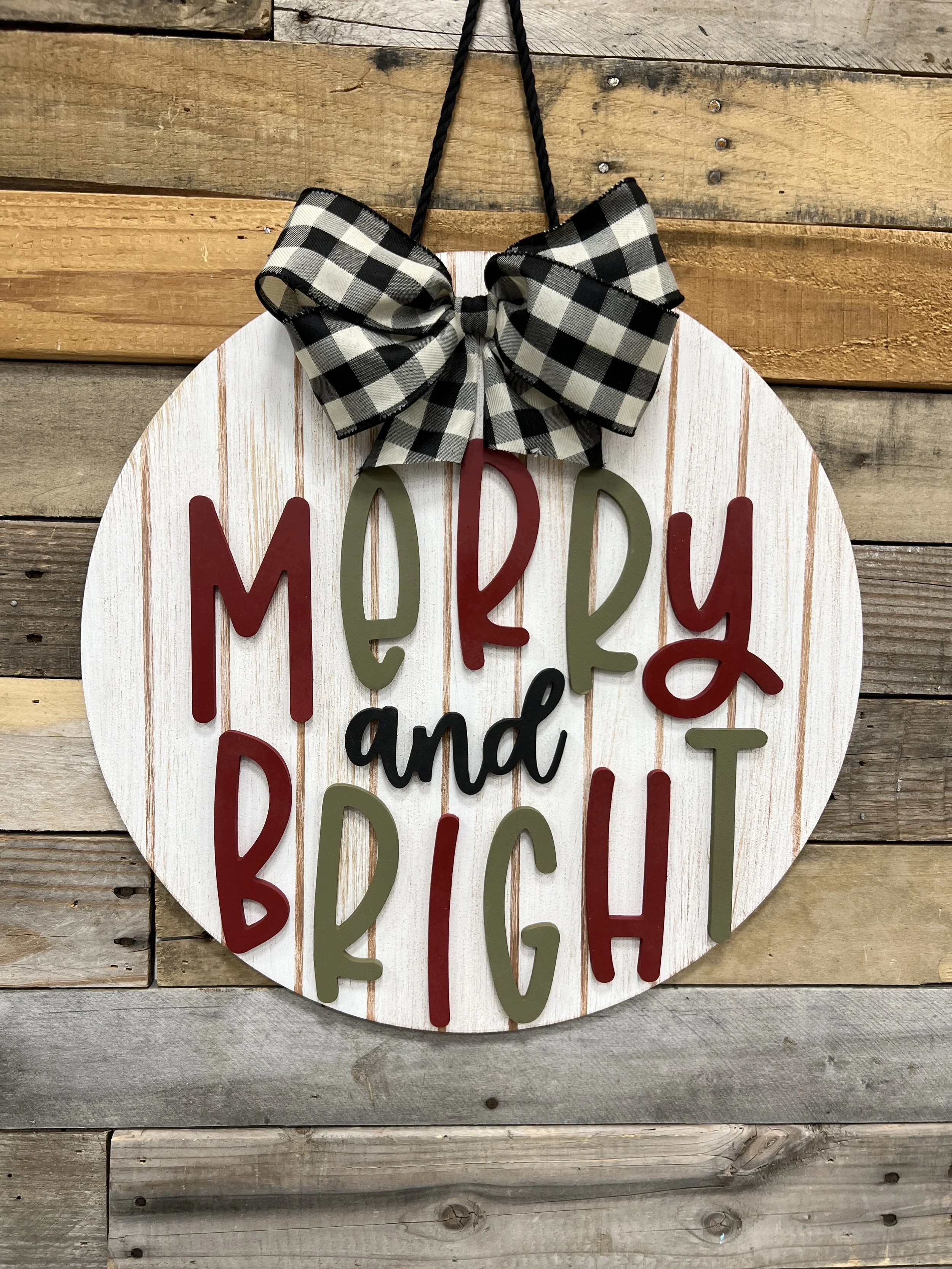 Merry and Bright Circle