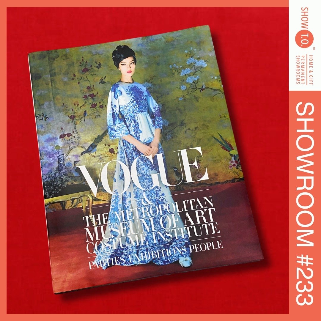 #MarketMonday @show_to_homeandgift!

🧮 📖
Featured: It&rsquo;s officially the first Monday in May so we're highlighting this incredible backlist title! Curated by Vogue editors Hamish Bowles and Chloe Malle, this updated and expanded edition of Vogu