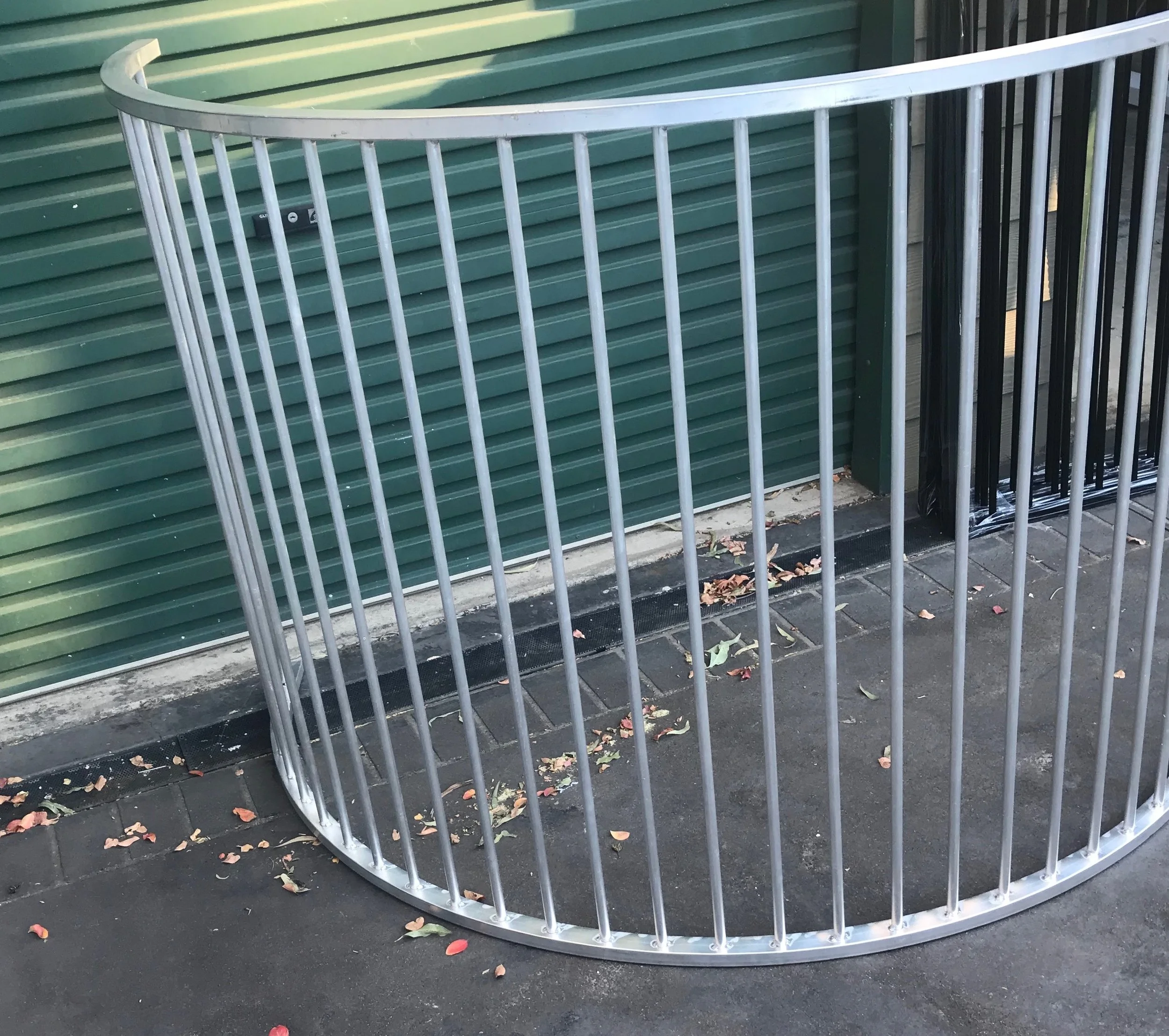 Custom round panel.JPG