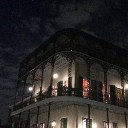 haunted_building_ghost_tour small.jpg
