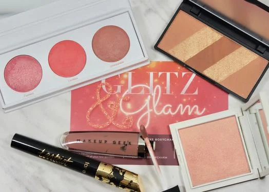 What I got inside my December 'Glitz & Glam' Boxy Charm.