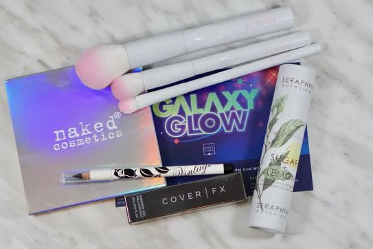 Another great selection of products for the February Galaxy Glow Boxy Charm.