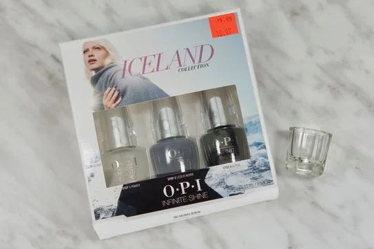 I couldn't not pick up this set!
