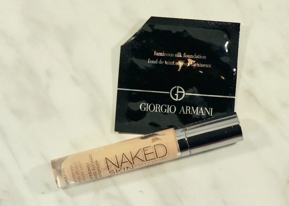 Only 1 sample and 1 full size of makeup used up.