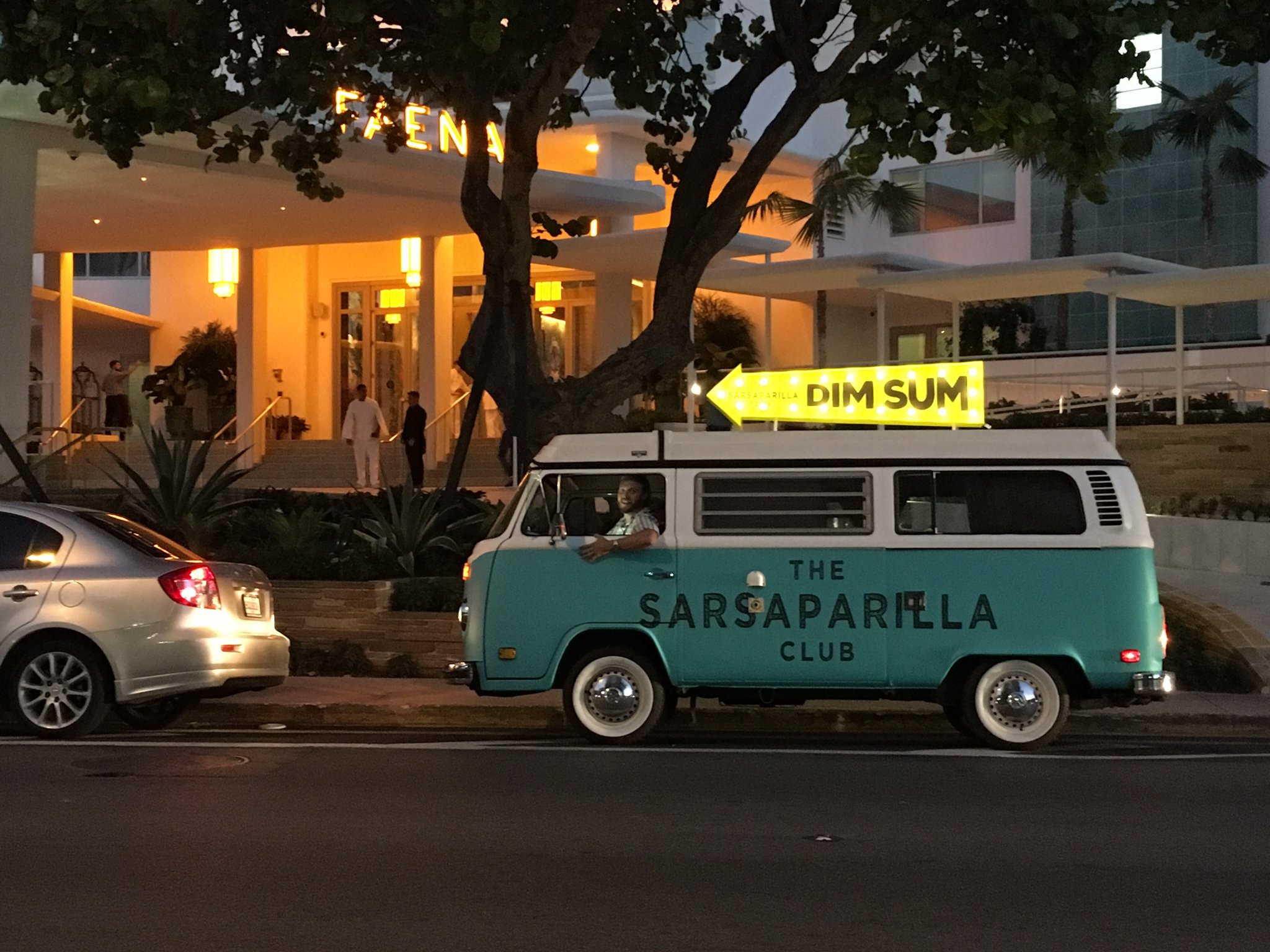 SarsaparillaClubVW.JPG