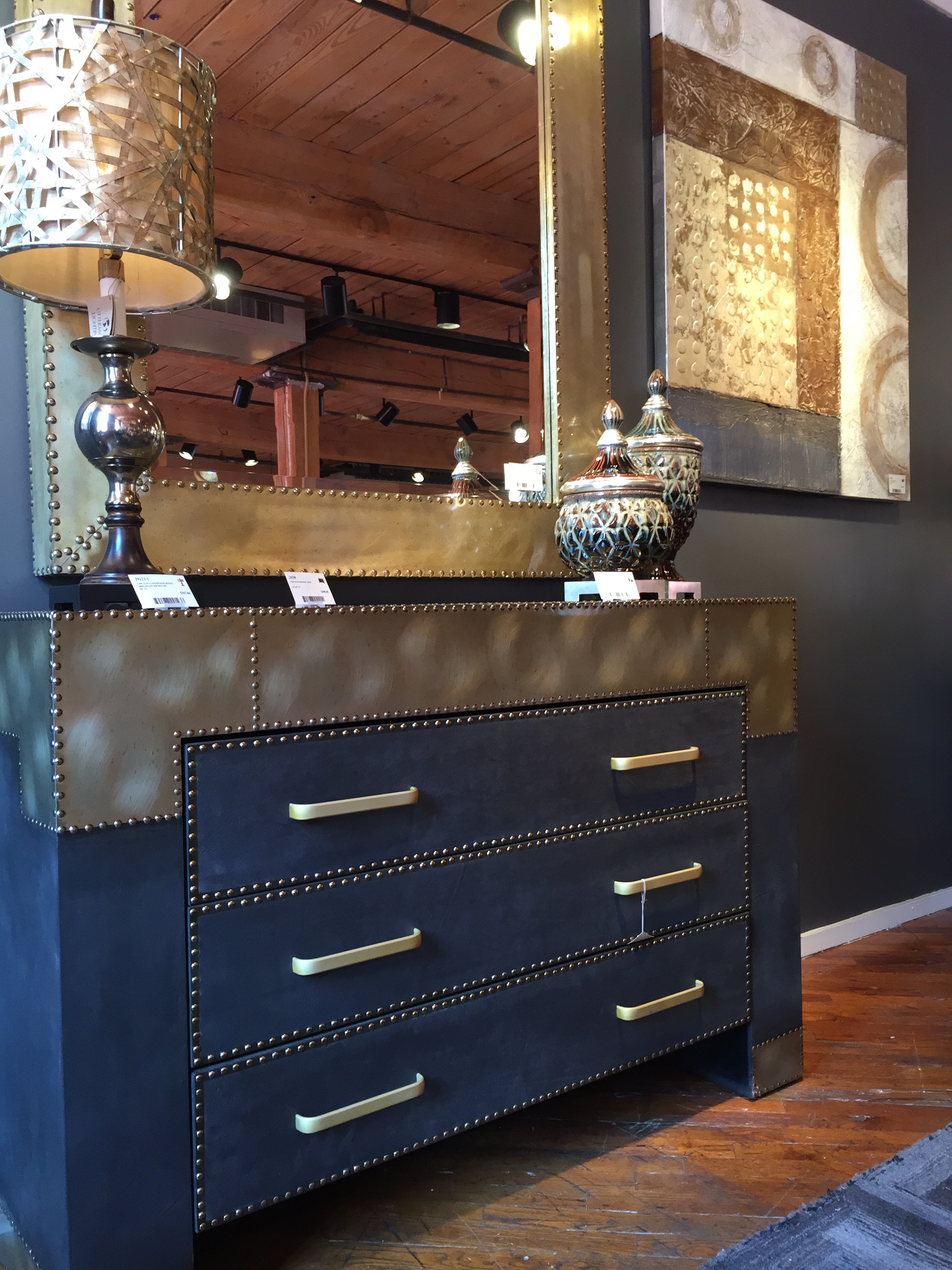 LOVE LOVE LOVE This chest of drawers! 