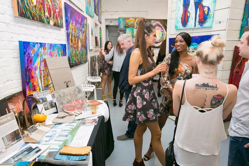 Designer Jacquelyn Lindsey and Artist Becky Fos were thrilled with the amount of people that came to their "Fall Back Into Color" Art & Design event. 