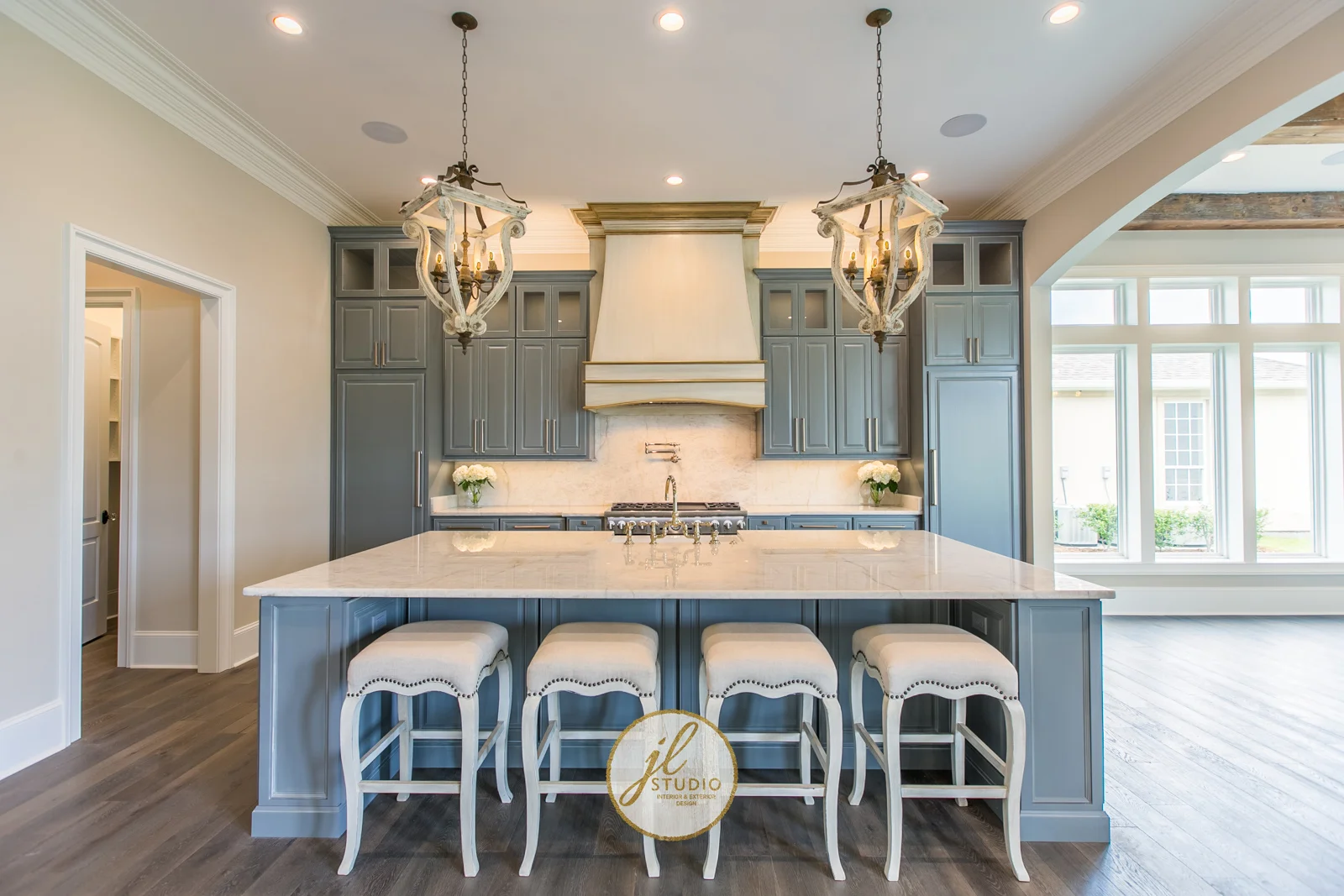 Kitchen designed by JL Studio 
