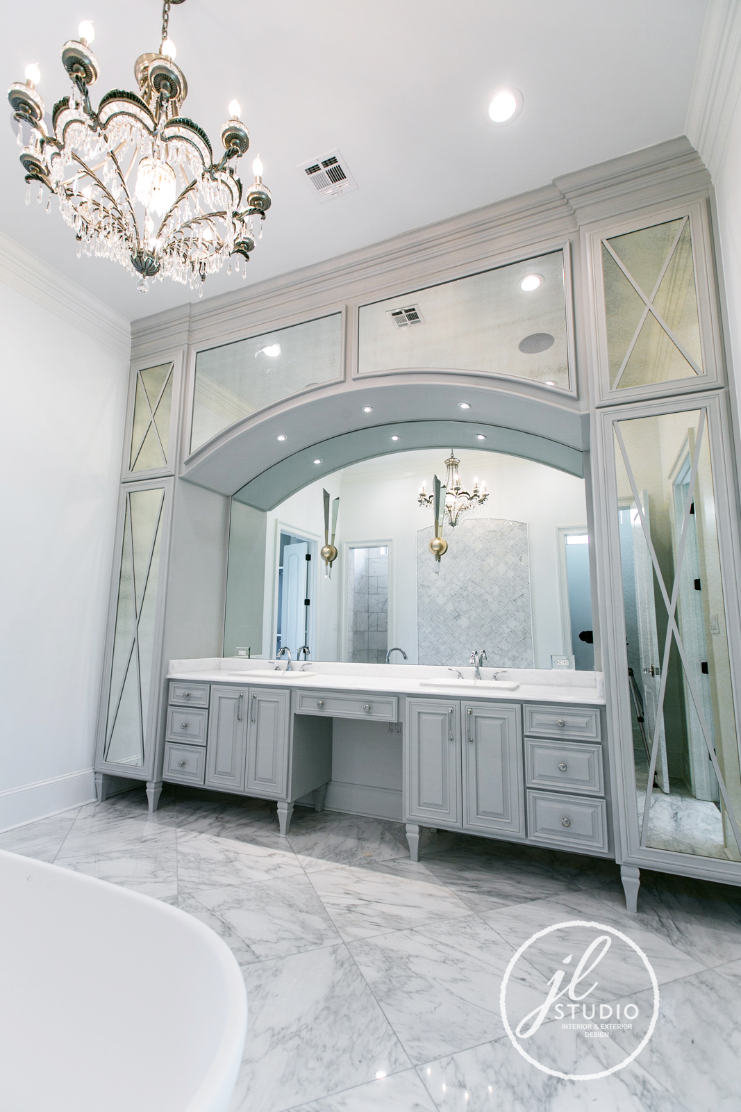 High Fashion Home Blog: Under the Disco Ball  Bathroom vanity decor,  Mirrored tile, Beautiful bathrooms