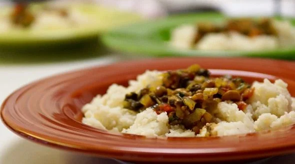 Vicki Brett-Gach Spicy Black Eyed Peas and Baby Kale.jpg