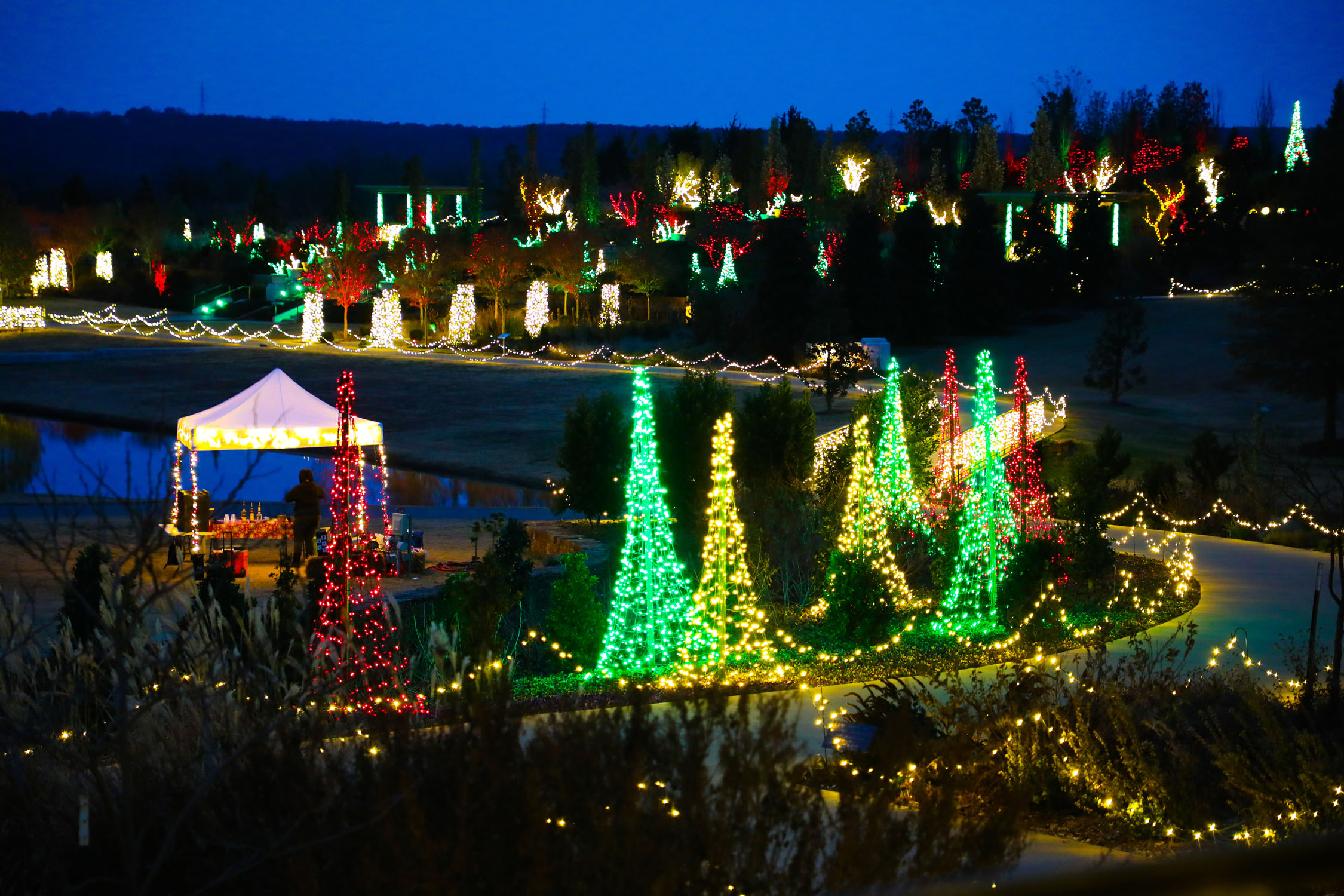 Tulsa Botanic Garden Unveils New Garden Of Lights Event Sandite