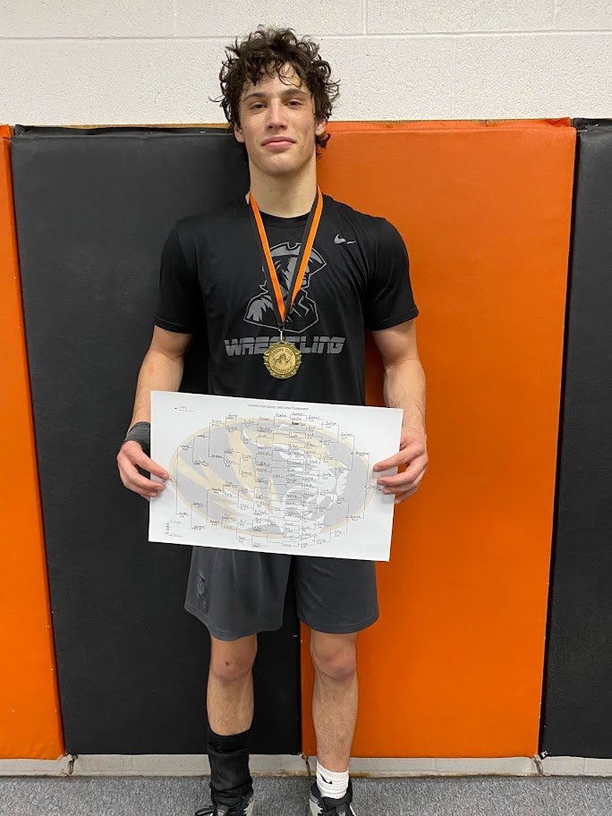 Mitchell Smith wins Cushing Tournament, Sandite Wrestling.jpg