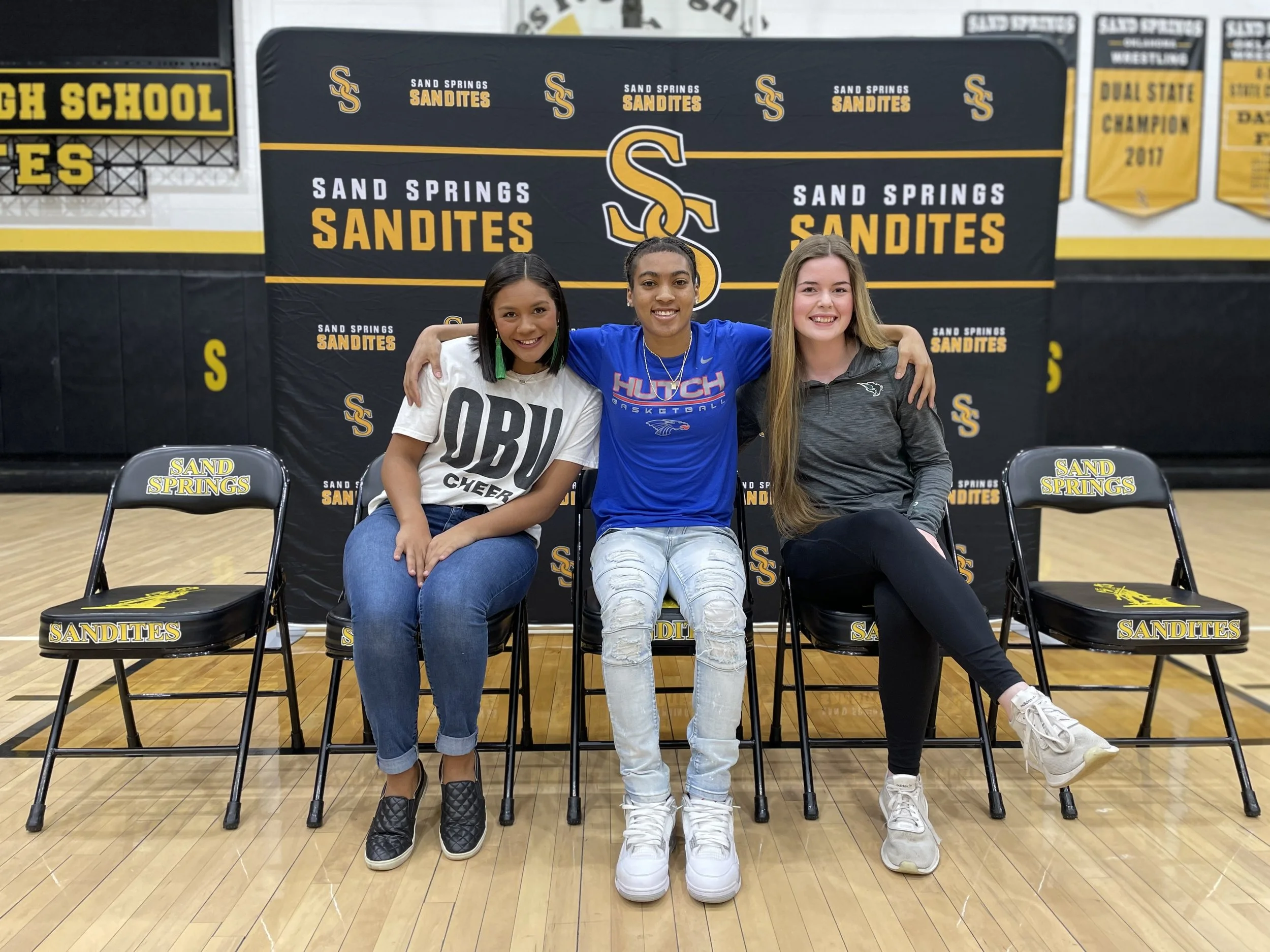 Sand Springs weekly sports roundup: Journey Armstead signs with Hutchinson CC
