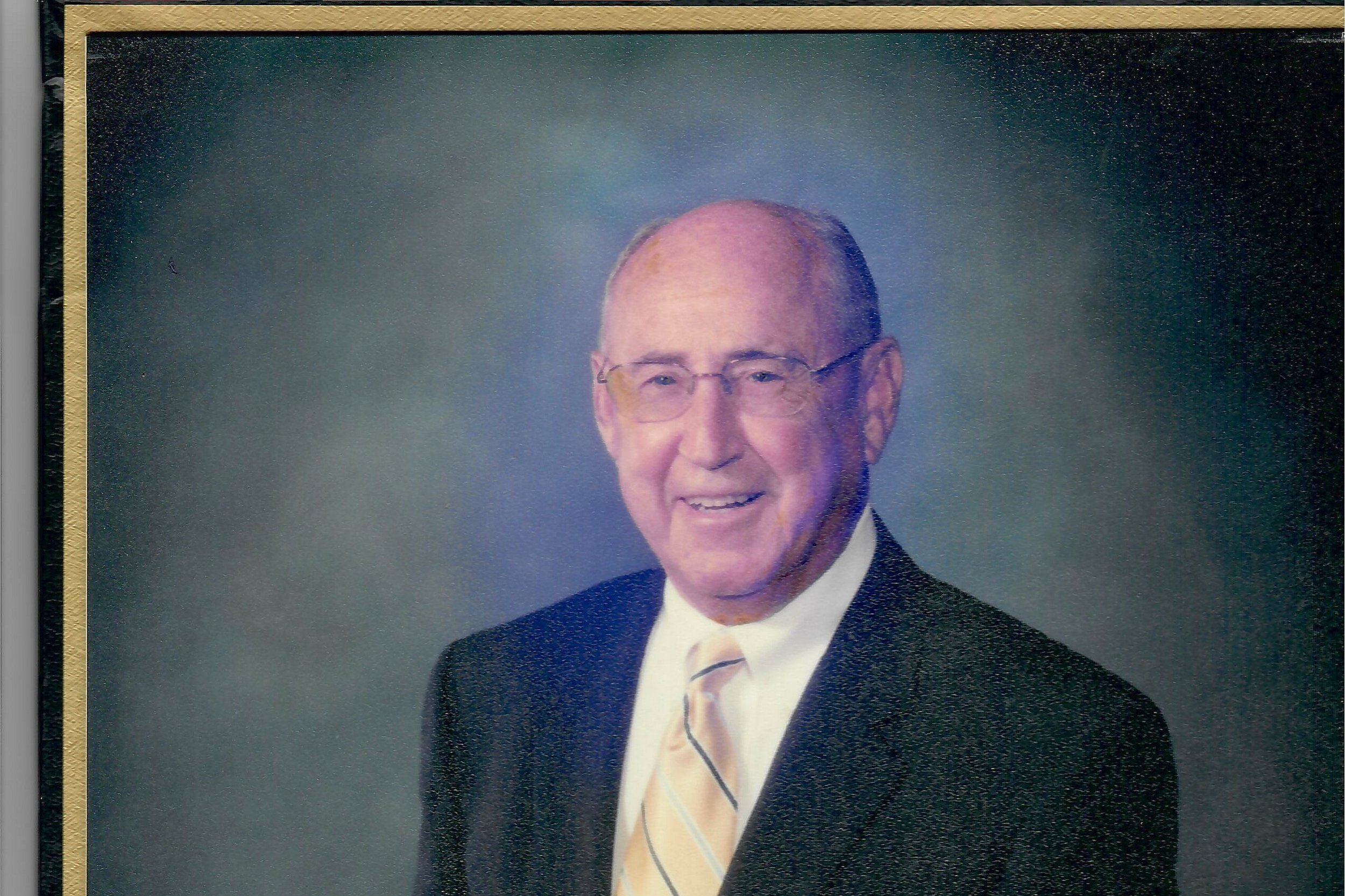 Obituary: Montie Box