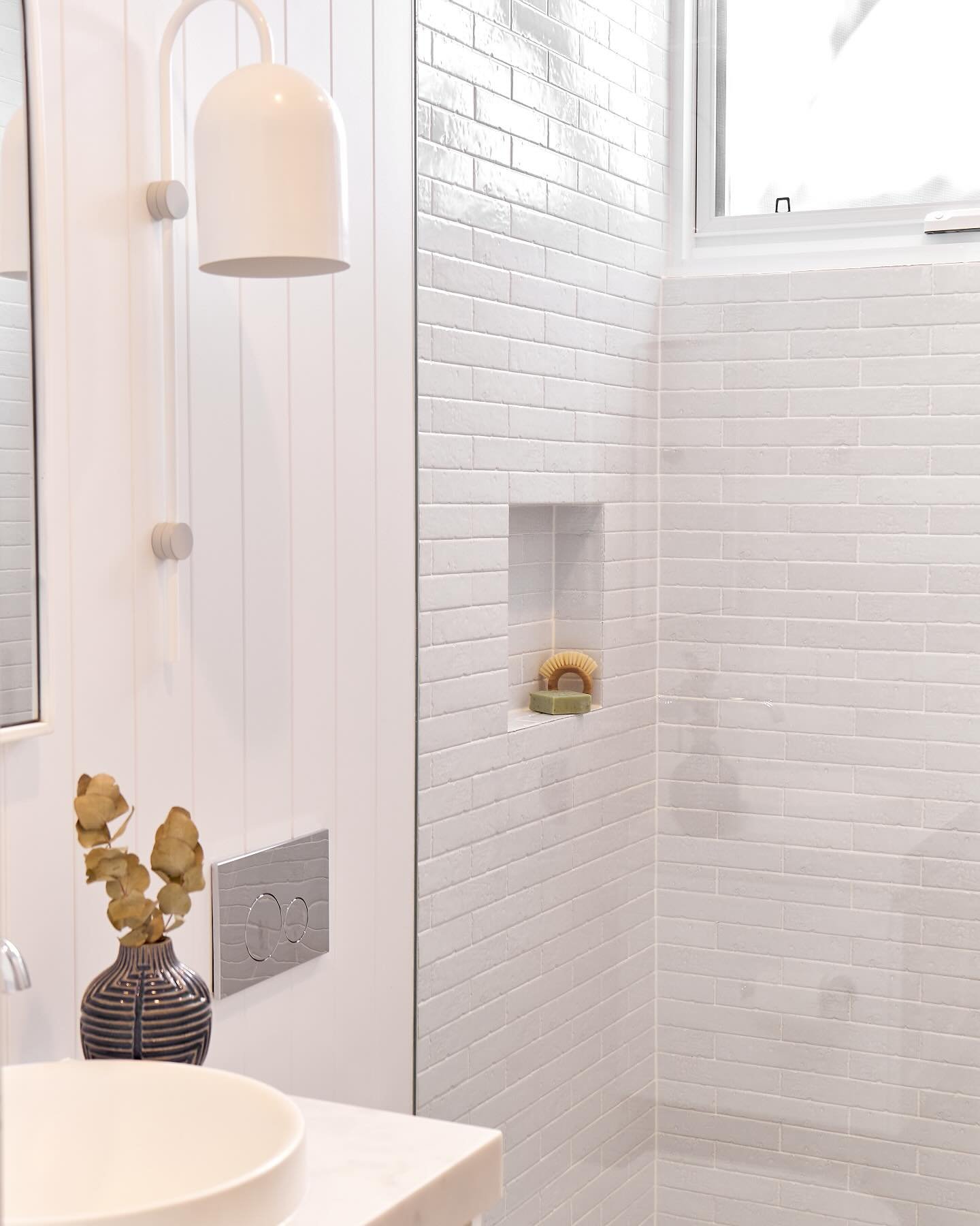 When two textured neutral materials meet and create a harmonious finish at project Woolooware. 
&bull;
&bull;
&bull;
#harmonyincolor