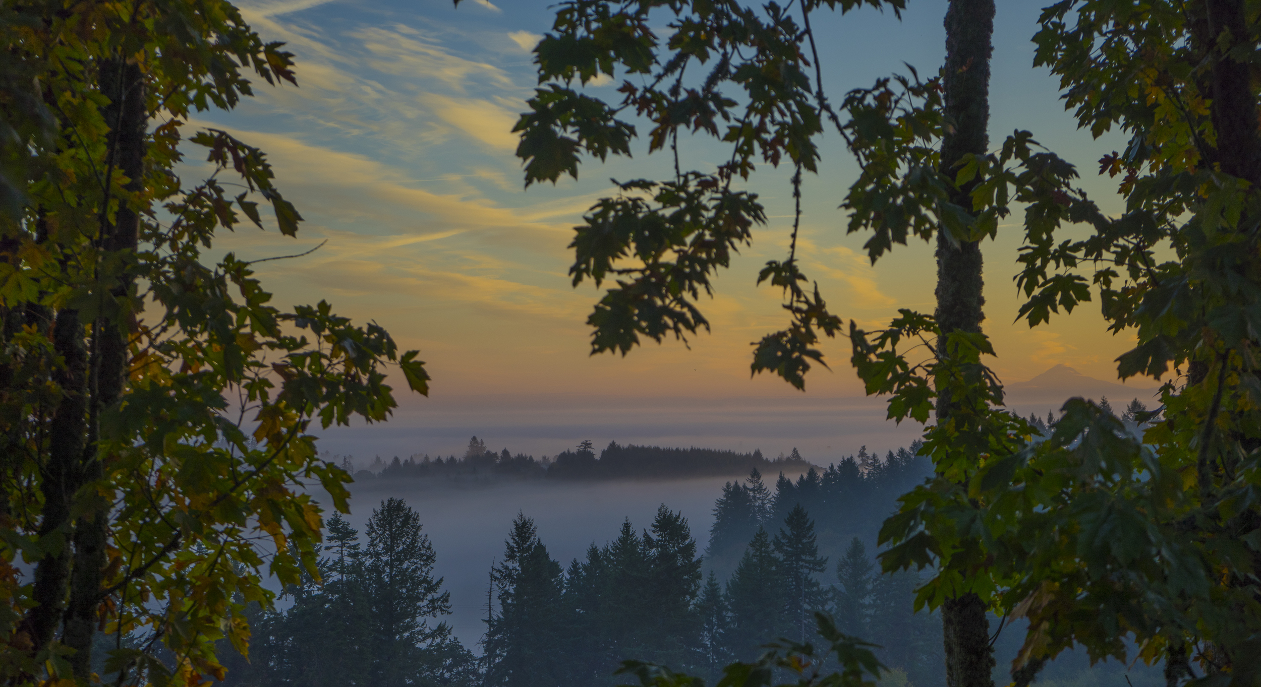 Sunrise from West Salem of Mt Hood. Oregon