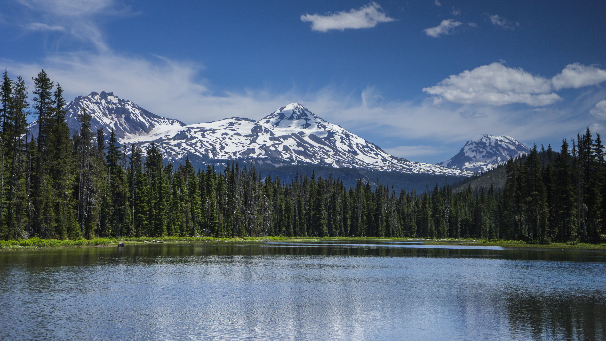 Three Sisters Mountains, Oregon