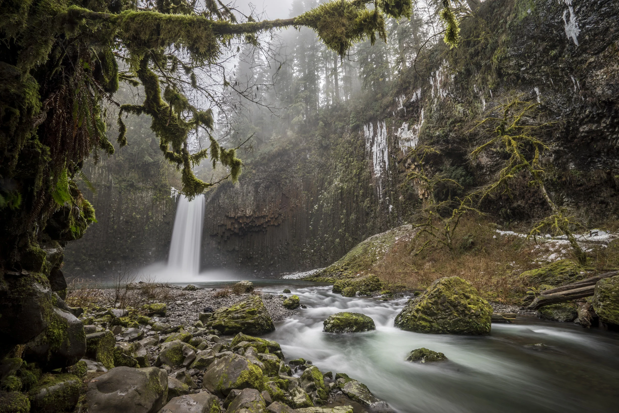 Aback Falls, Oregon
