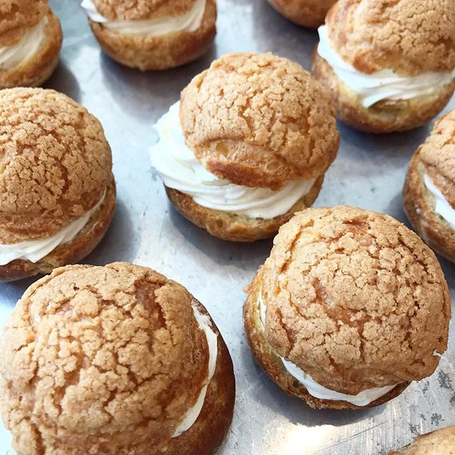Puffs of deliciousness from @ayapastry. This is all I want today. They&rsquo;ll be having pop ups all through August on Saturdays so make sure to visit them if you&rsquo;re in the neighborhood! #VENTURELIKEME #pastries #tuesdaymotivation