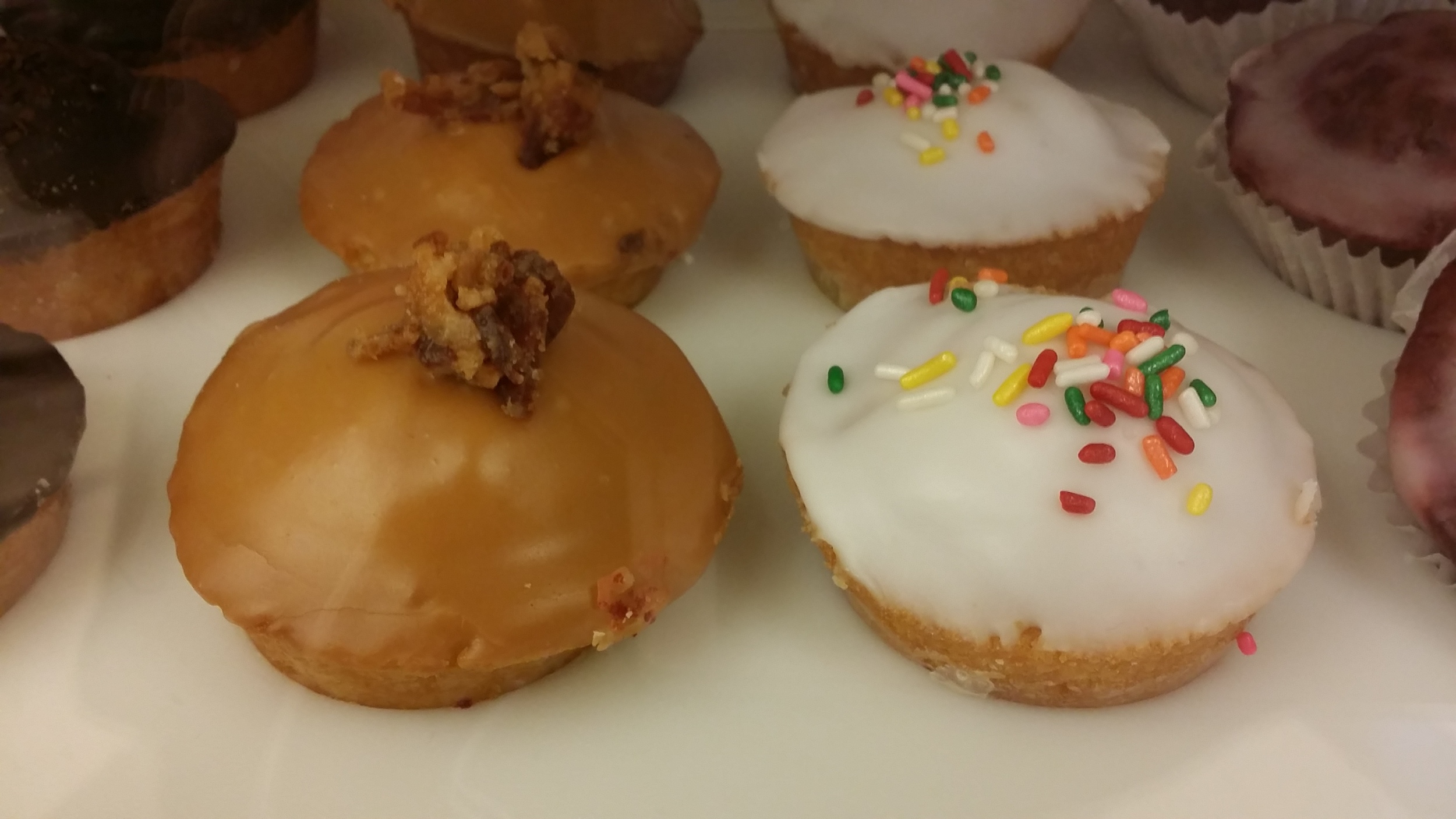 Cako Donut Muffins