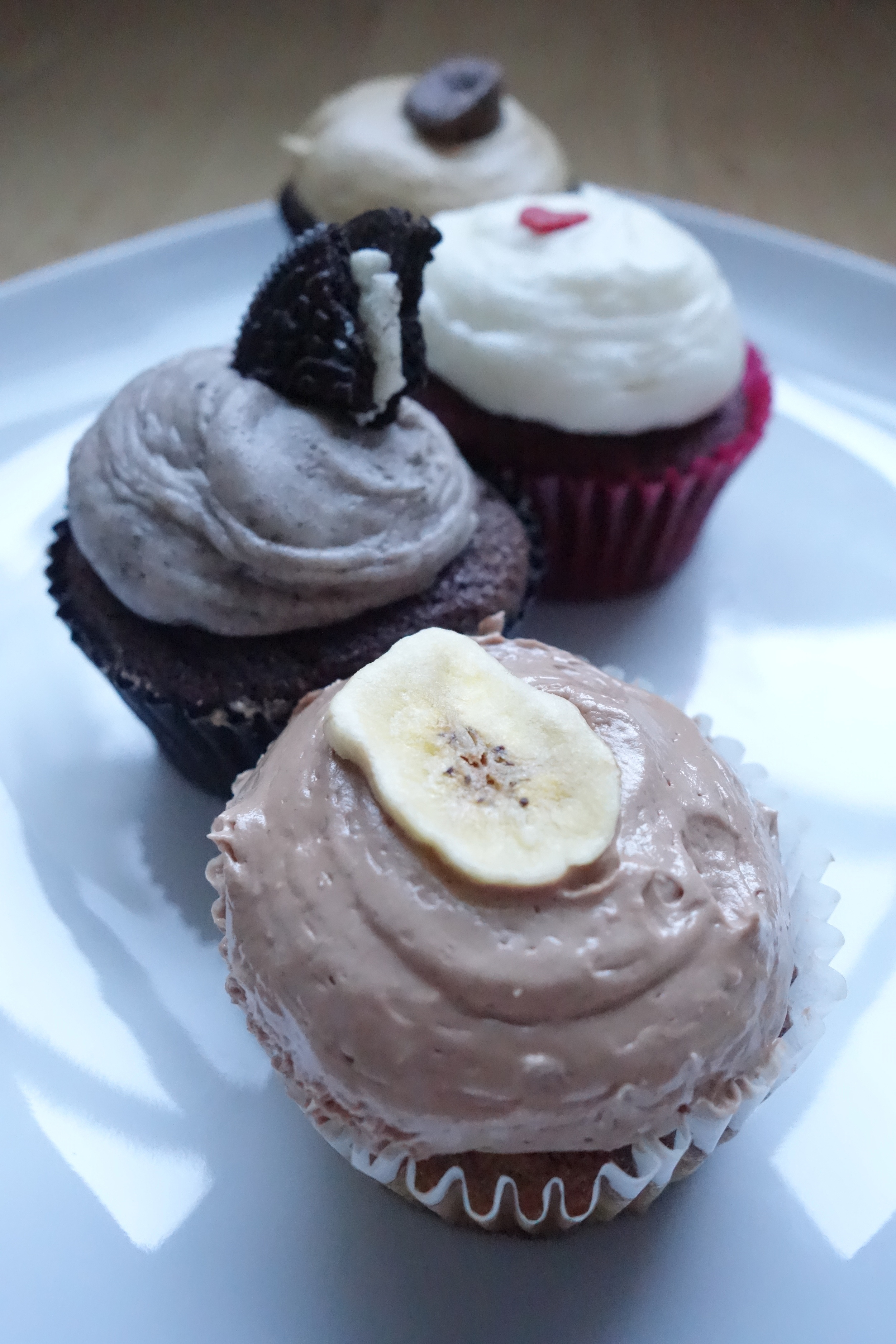 Banana Nutella Cupcake (Front) by We The Minis.