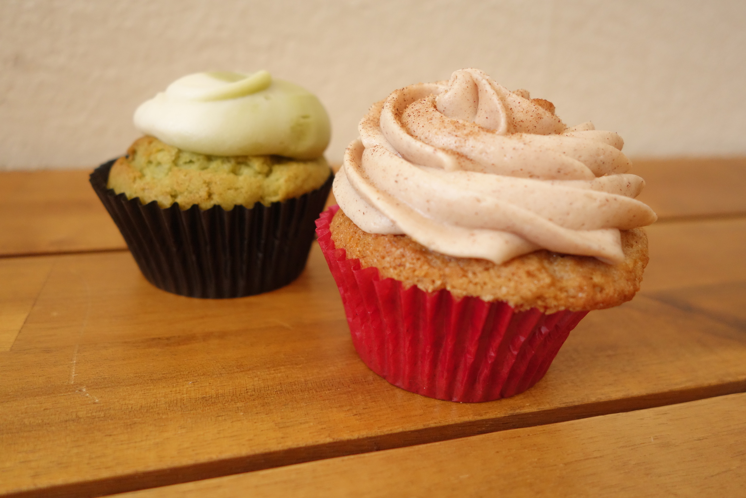Green Tea Cupcake (Left) & Churro Cupcake (Right) by We The Minis at Taiwan Bento.