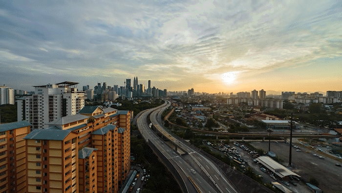 Time lapse_ Day to Night City.gif