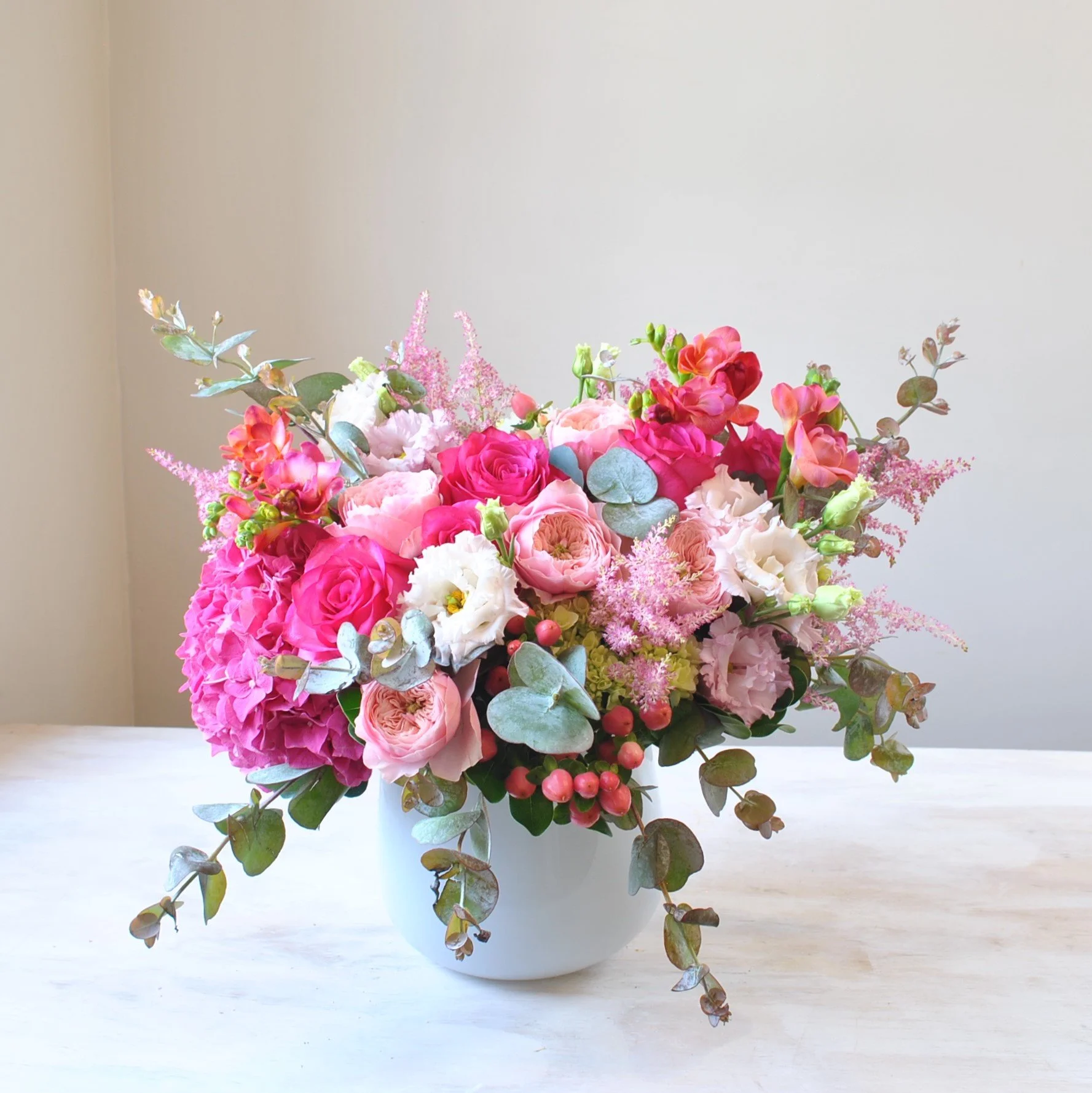 Image of Strawberry shortcake hydrangea flower in vase