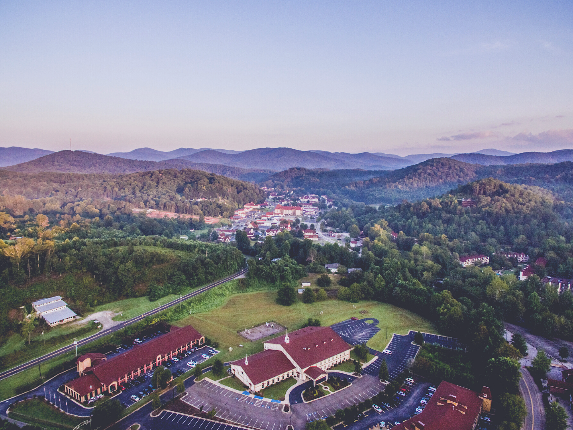 Copy of Copy of POWERPOINT lobby.png