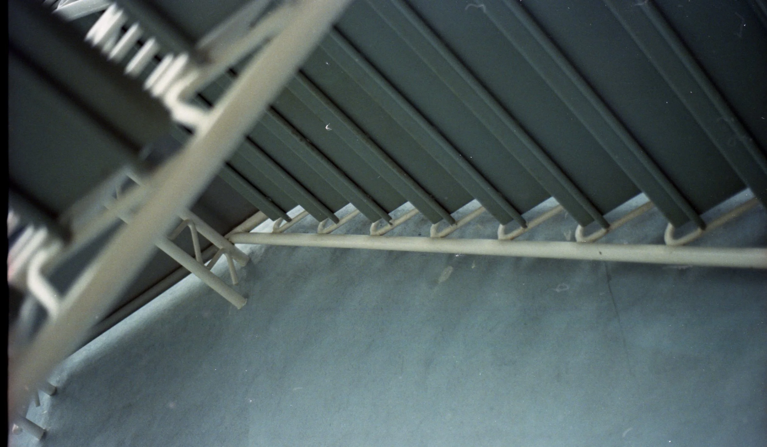 img027.jpg