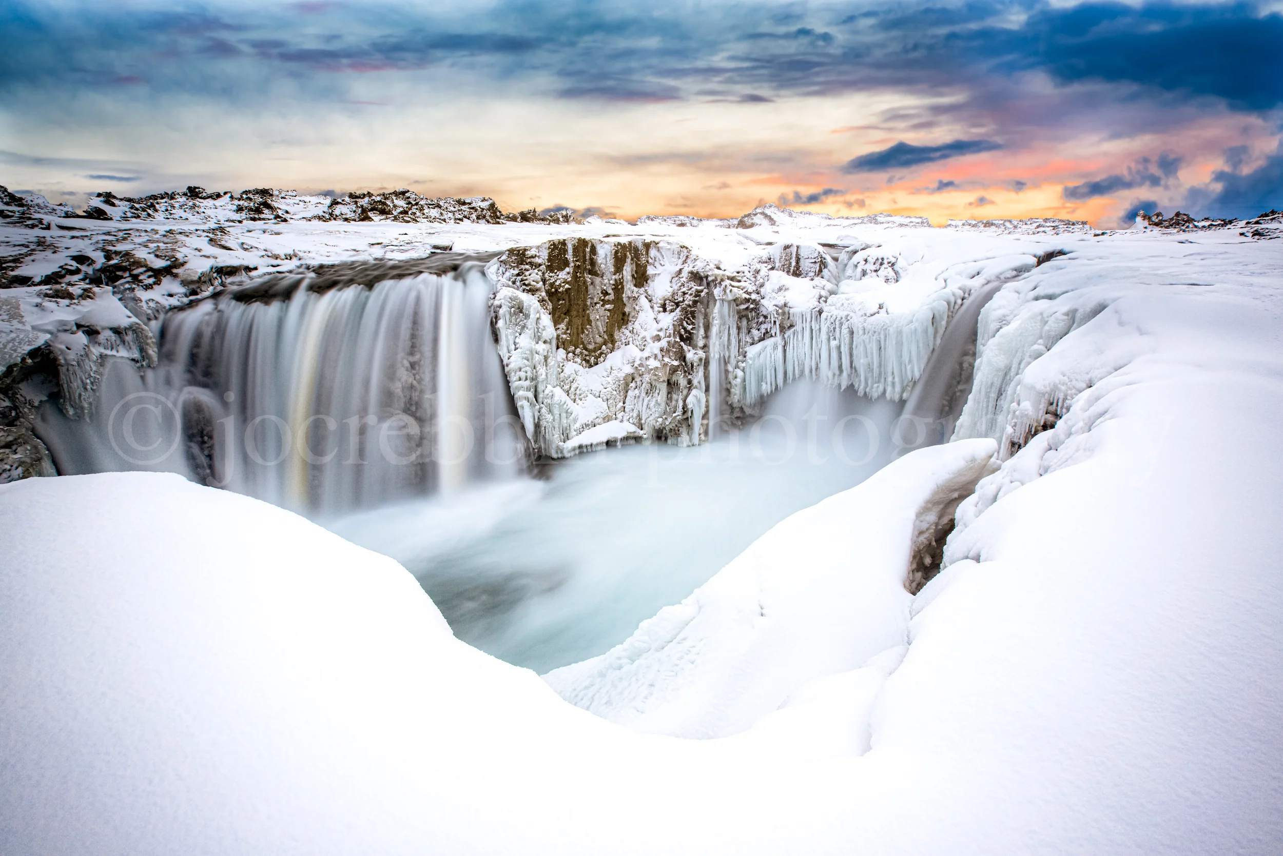 Hranabjargafoss waterfall at Dawn_.jpg