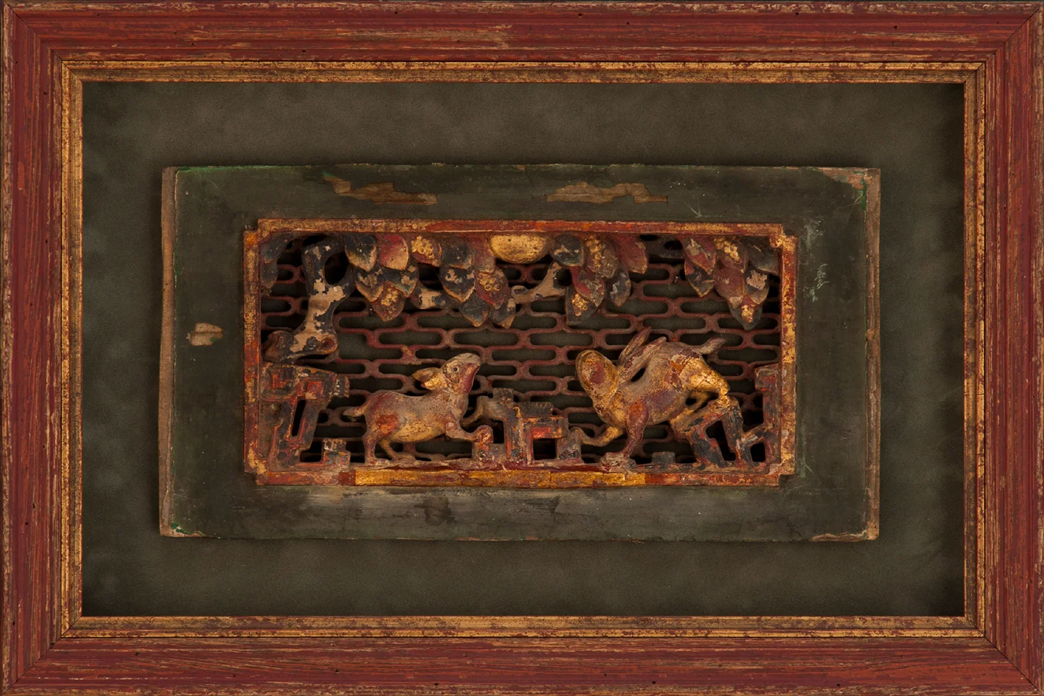 Unique framing of a bronze sculputre